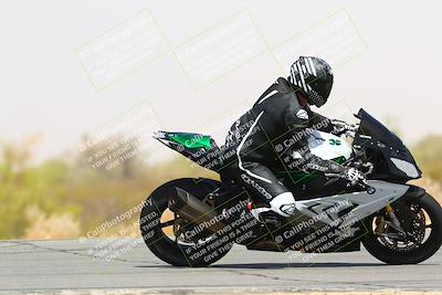 media/Mar-28-2022-Superbike Trackdays (Mon) [[b8603d0f67]]/Advanced Group (1pm-130pm)/Turn 9/